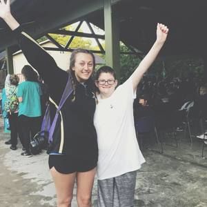 Meet your Posher, Lizzie